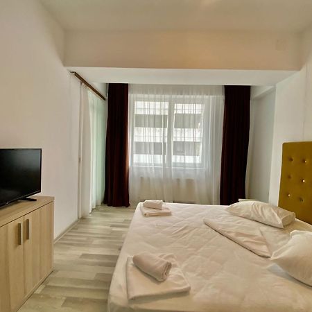 Apartamento Summerland Apartmants Mamaia Nord Exterior foto
