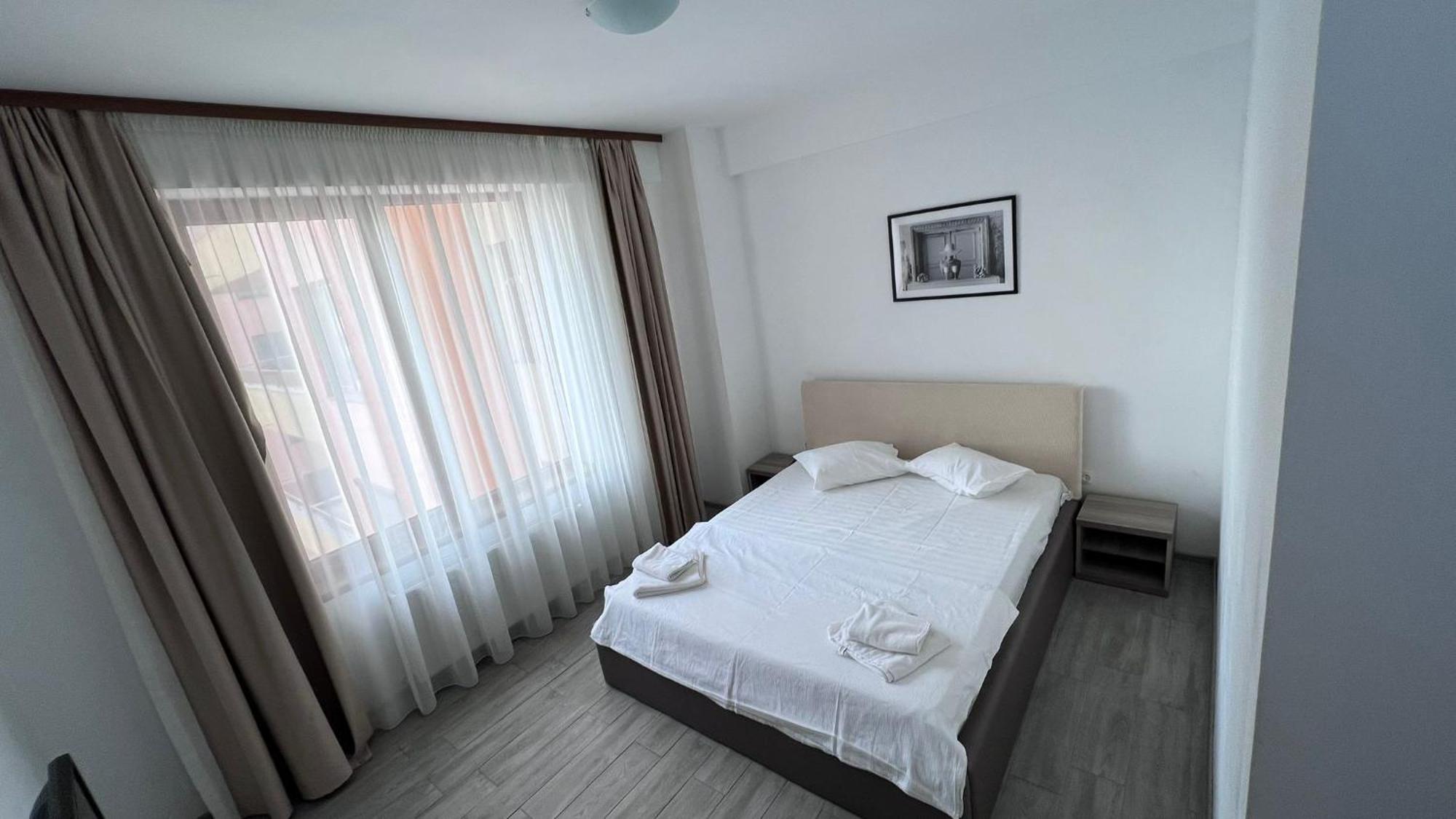 Apartamento Summerland Apartmants Mamaia Nord Exterior foto