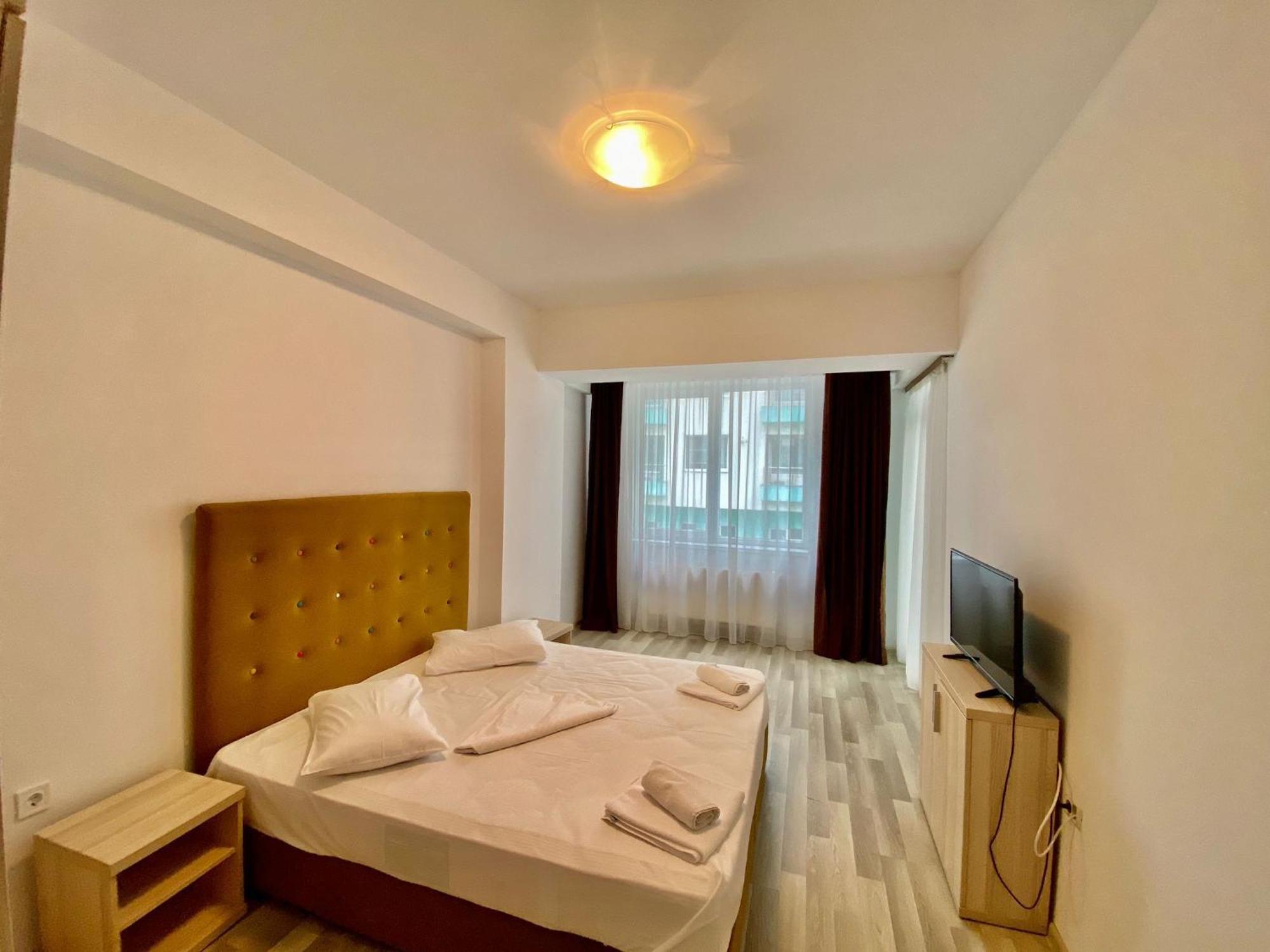 Apartamento Summerland Apartmants Mamaia Nord Exterior foto